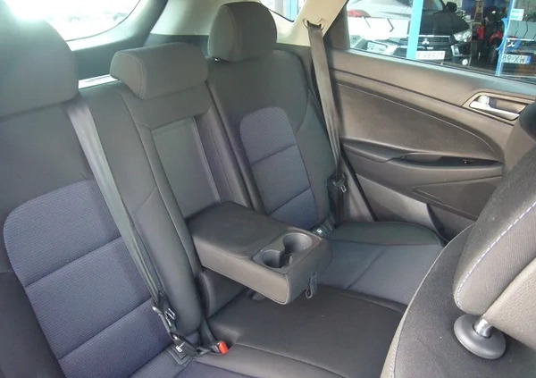 Hyundai Tucson cena 63700 przebieg: 176000, rok produkcji 2015 z Krzeszowice małe 211